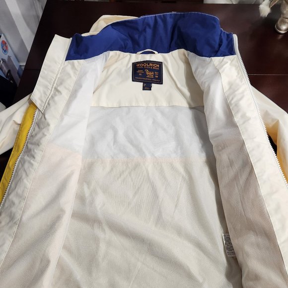 Woolrich Zip-Up Hooded Jacket - Picture 13 of 14